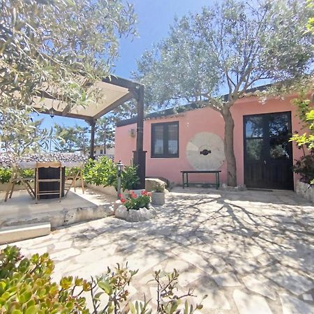 Dependance In Villa Con Piscina 拉古萨 外观 照片