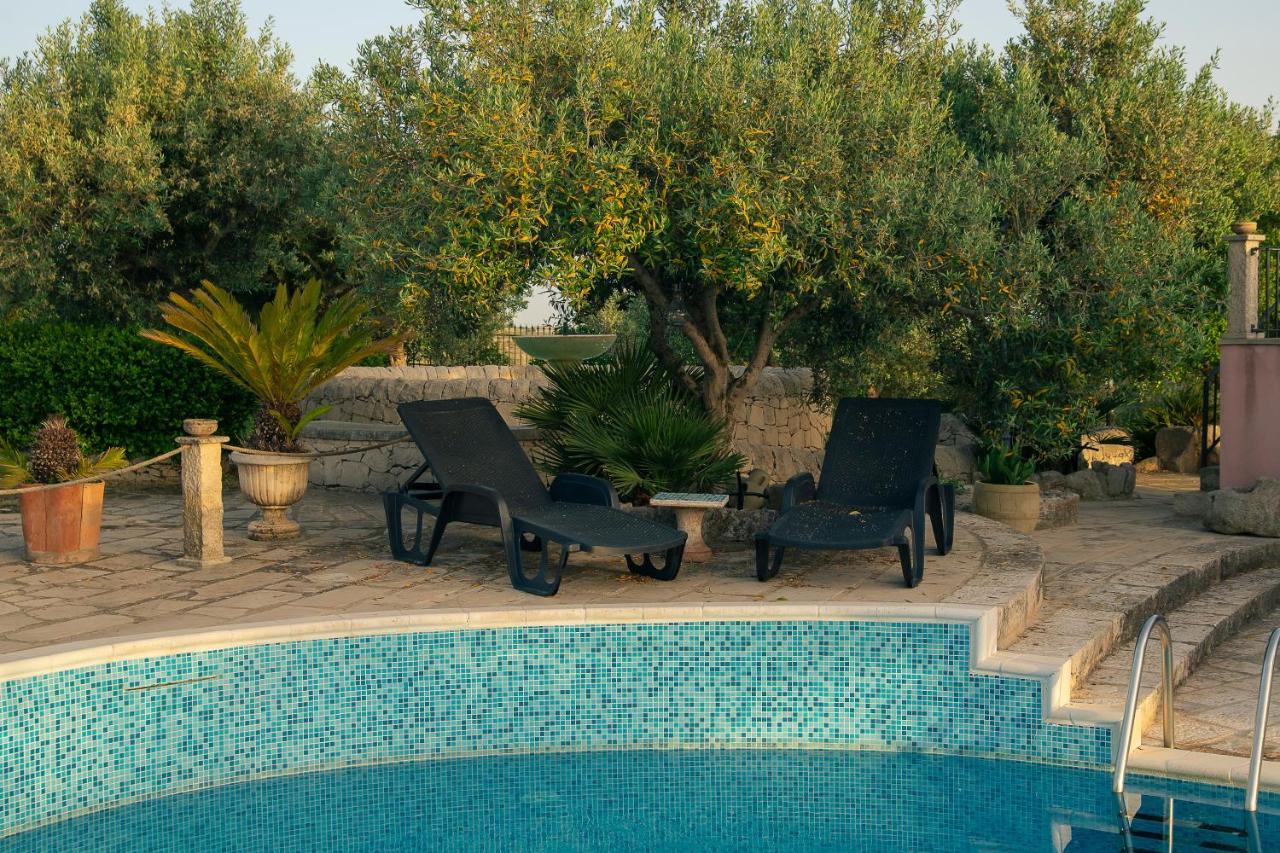 Dependance In Villa Con Piscina 拉古萨 外观 照片