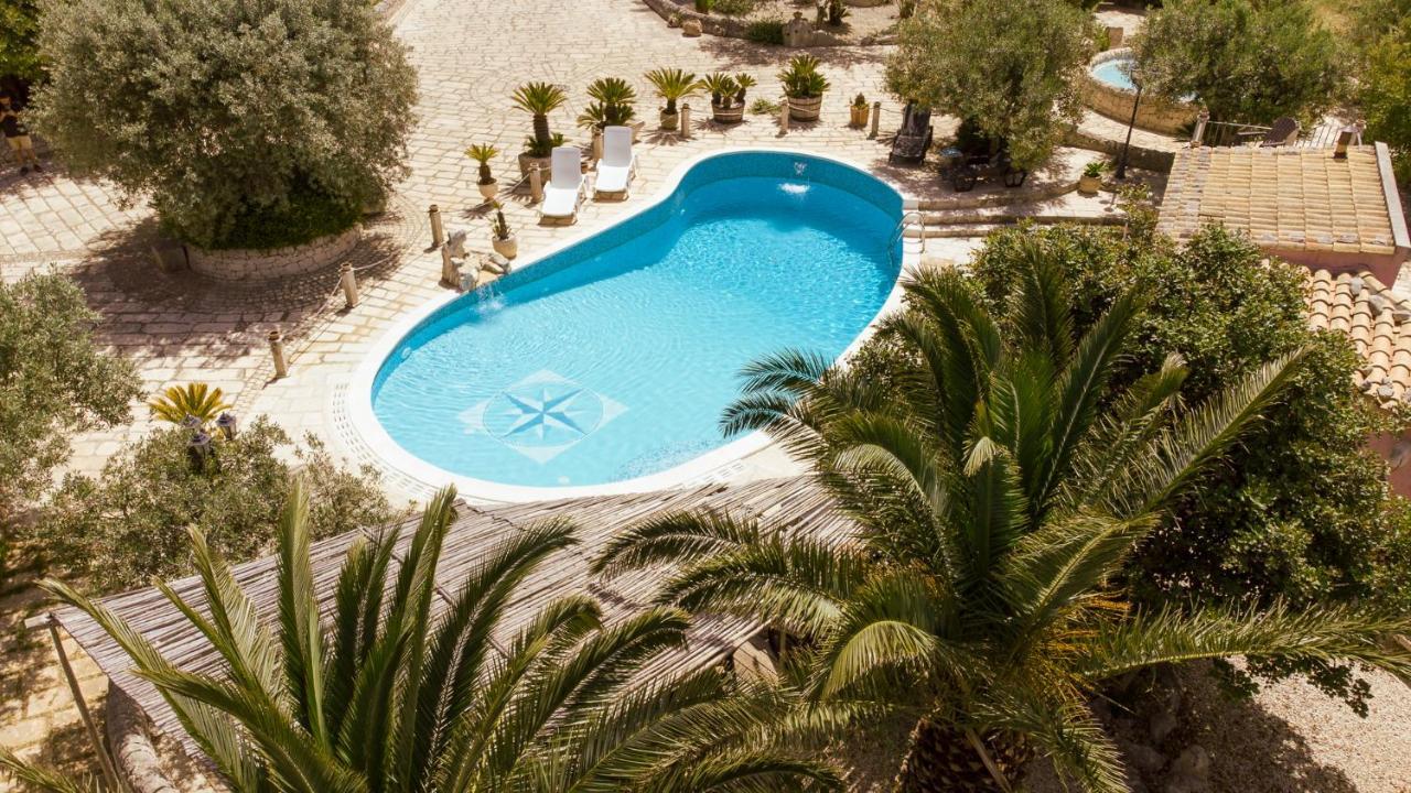 Dependance In Villa Con Piscina 拉古萨 外观 照片