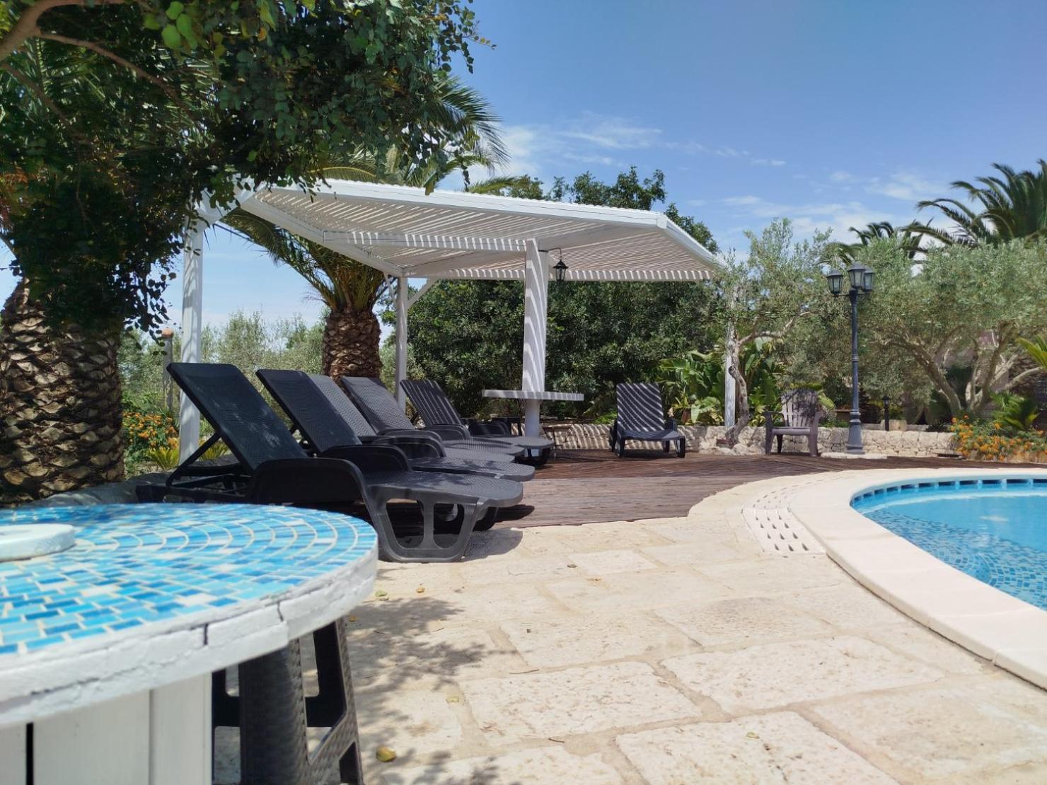 Dependance In Villa Con Piscina 拉古萨 外观 照片