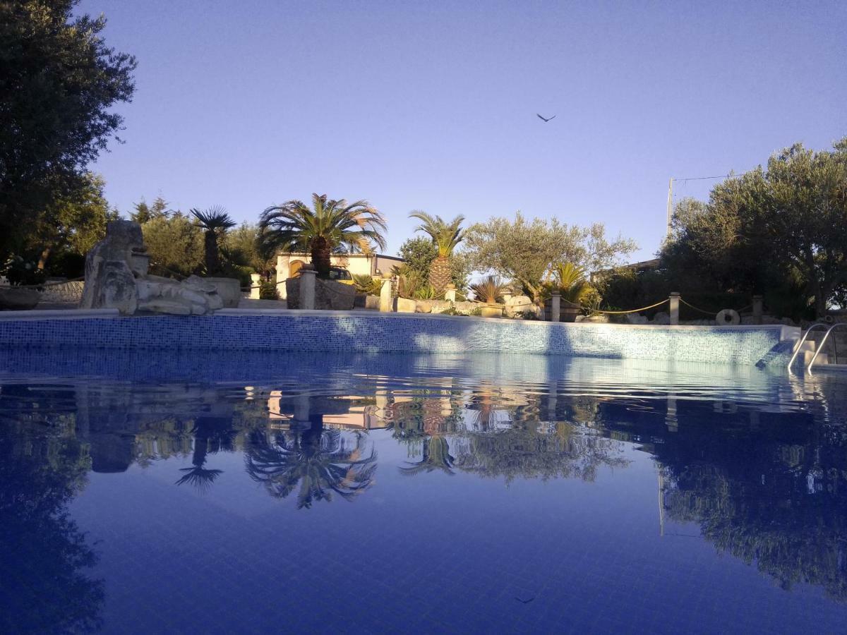 Dependance In Villa Con Piscina 拉古萨 外观 照片